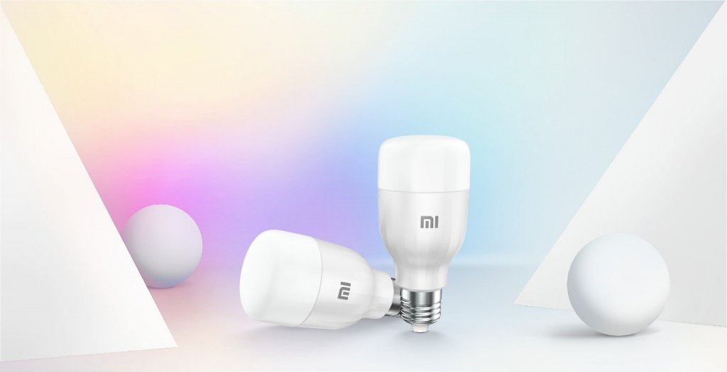 Лампа Mi Smart LED Bulb Essential